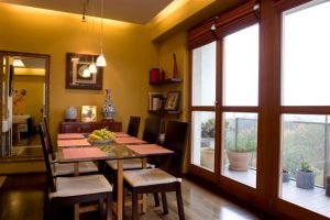 ekipa wykośczeniowa -- apartament wyscigi